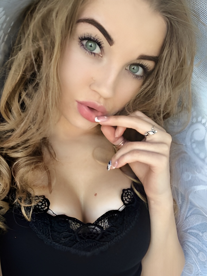 Элеонора привлекальеная девушка из Невинномысска цена от 4000 руб