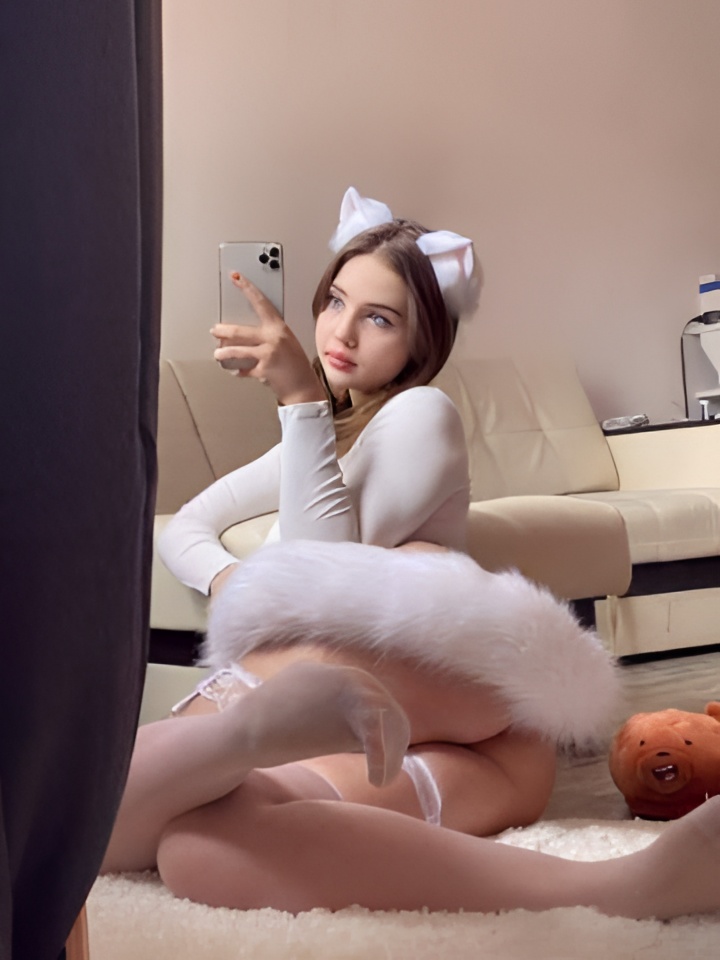 Индивидуалка Флора, доступна для личного знакомства от 4000 руб