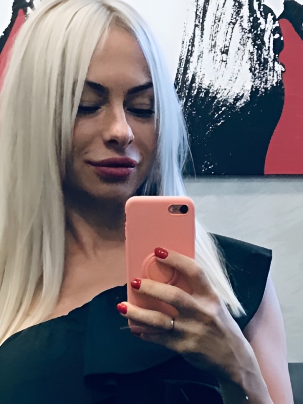 Гертруда привлекательная девушка из Невинномысска цена от 10000 руб