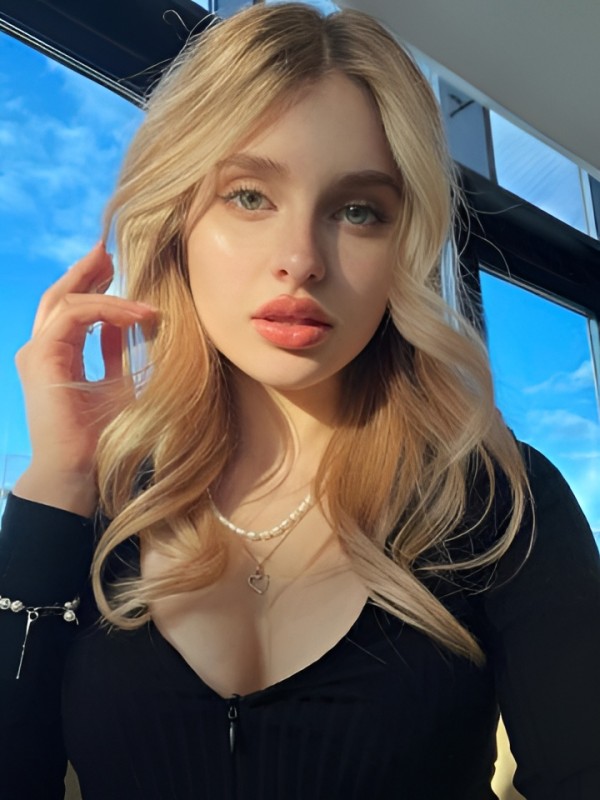 Ника привлекательная девушка из Невинномысска цена от 2500 руб