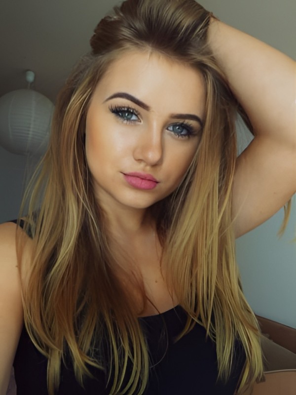 Рада привлекательная девушка из Невинномысска цена от 2500 руб