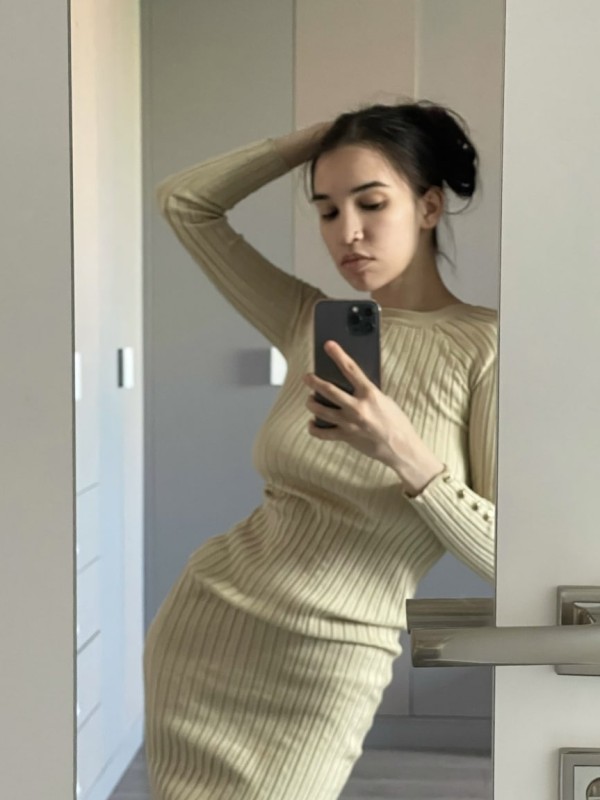 Юля привлекательная девушка из Невинномысска цена от 3500 руб